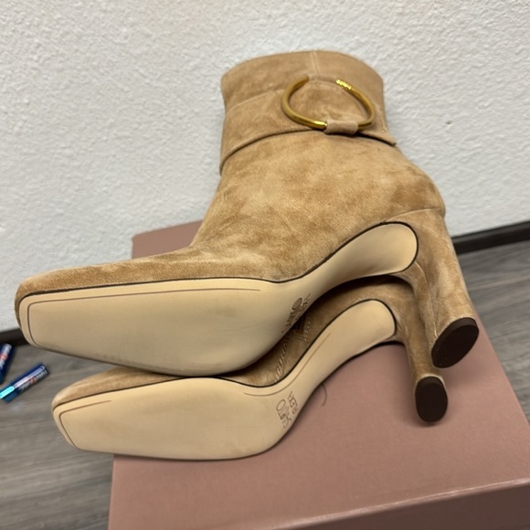 Franco Sarto Flexa Elia Ankle Bootie - Picture 4 of 10